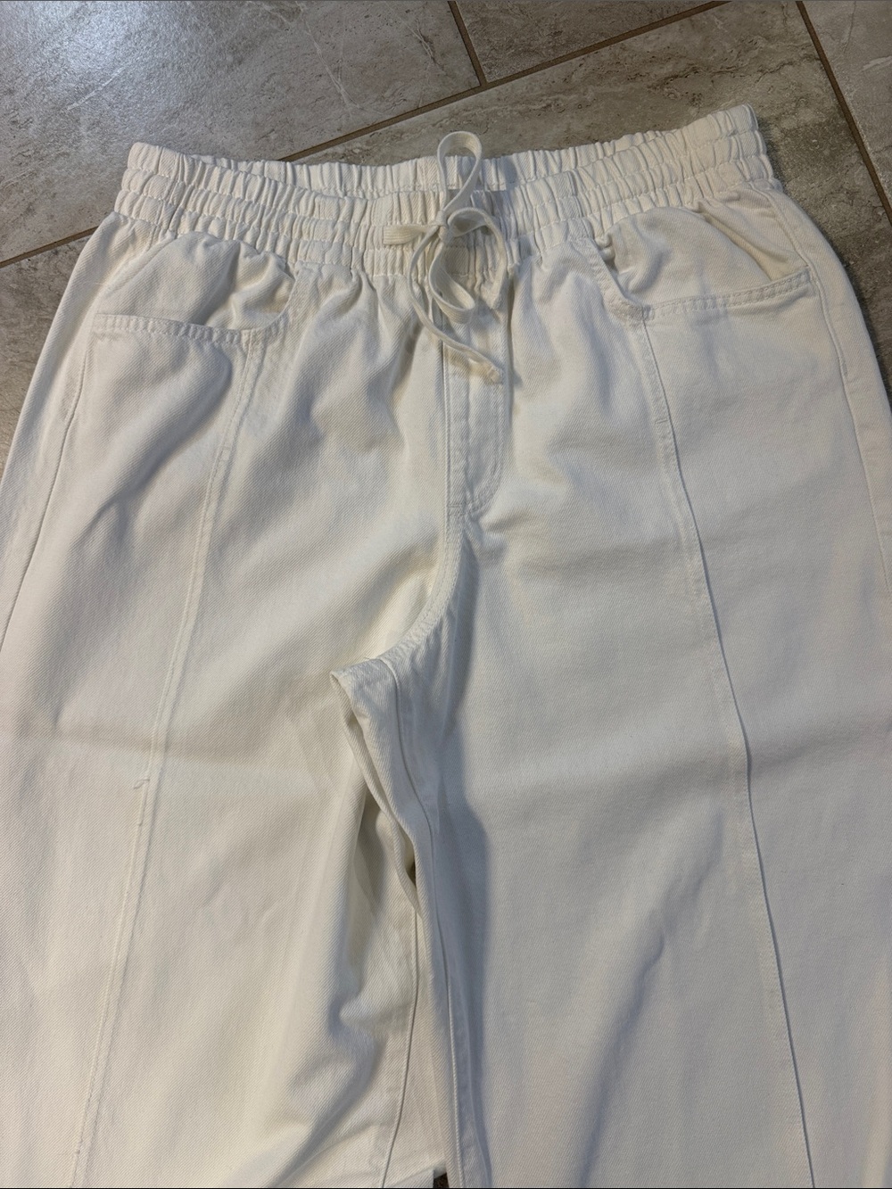Universal Thread White Wide-Leg Drawstring Pants - Picture 3 of 6